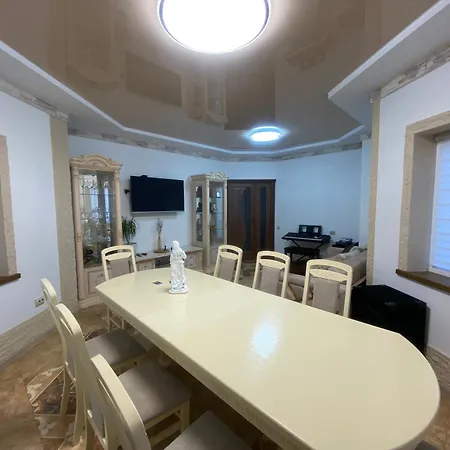Modest Apartment Slavske Exterior photo
